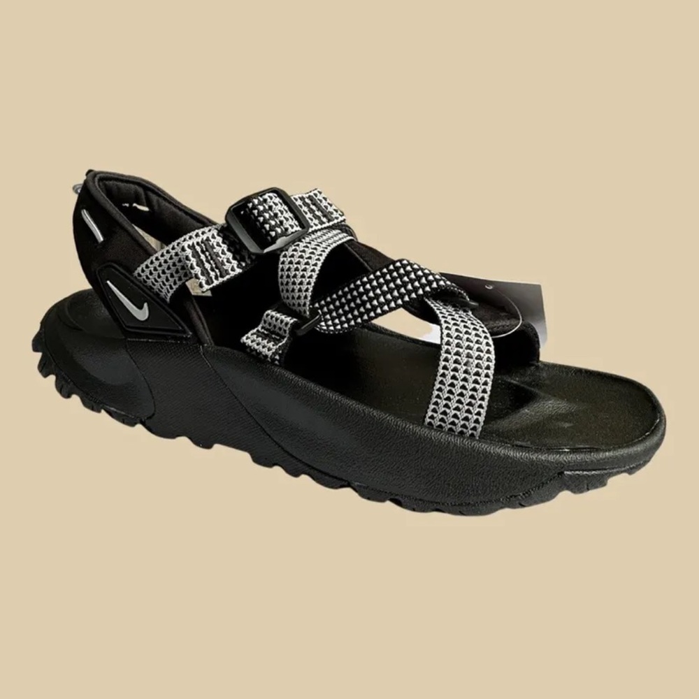 Nike Oneonta Black Walking Hiking Trail Sandals Men’s 9 NEW #0064